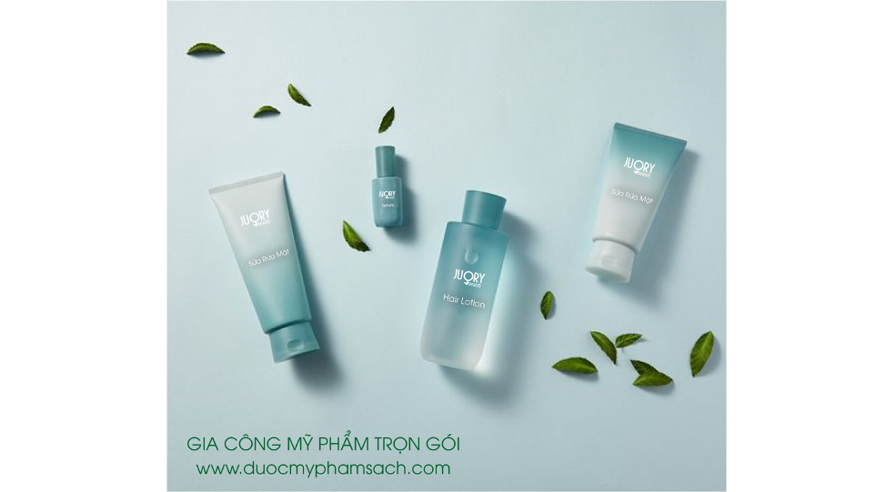 gửi mẫu sản phẩm và bao bì mỹ phẩm gia công